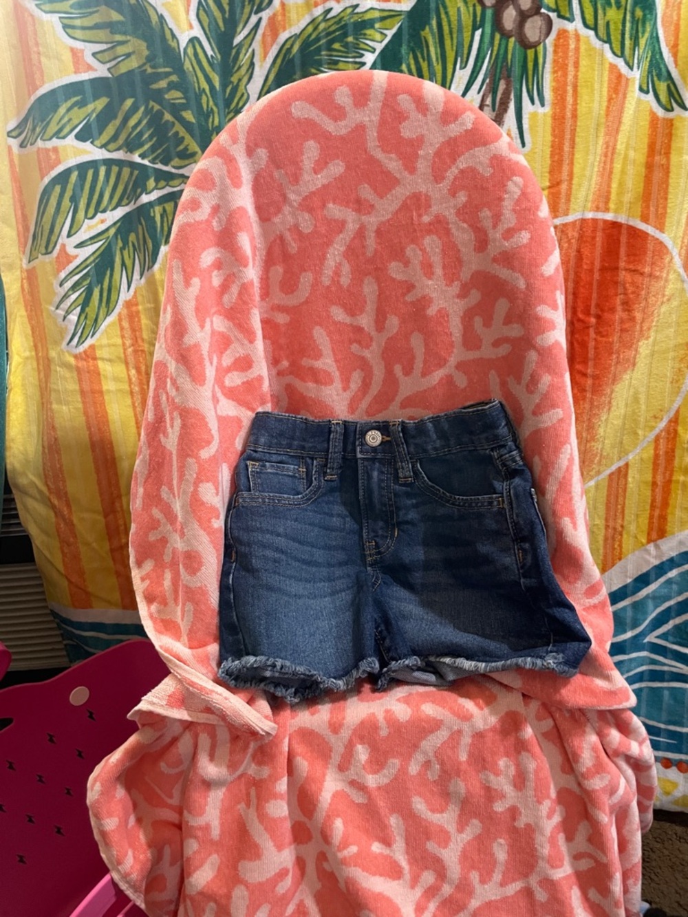 Old Navy Blue Denim Frayed Hem Girls' Shorts size 8 Slim